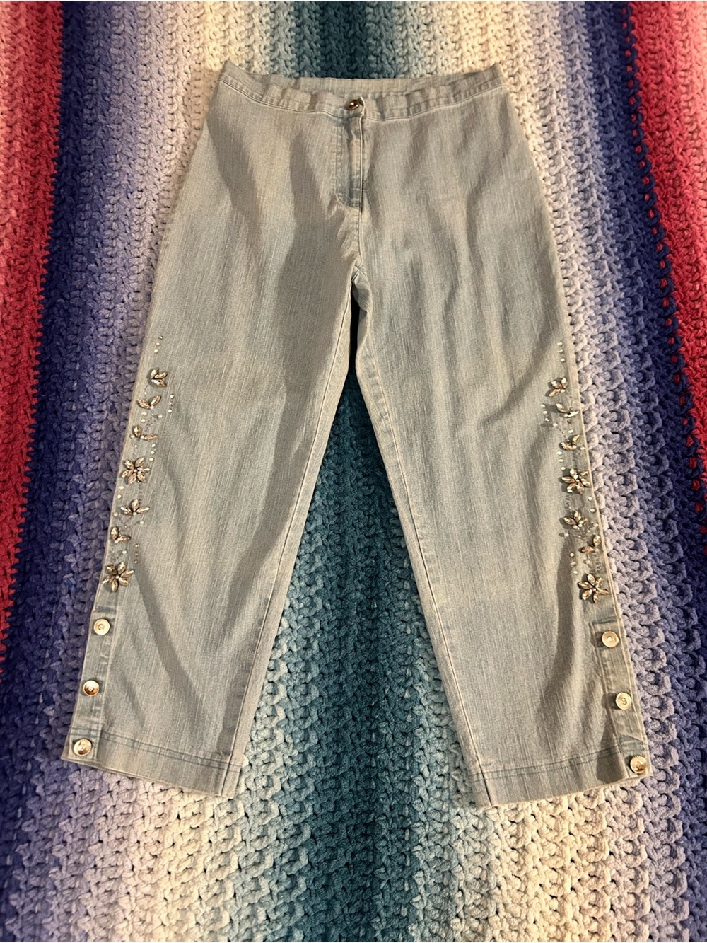 Light Blue Embellished Cropped Women's Jeans
